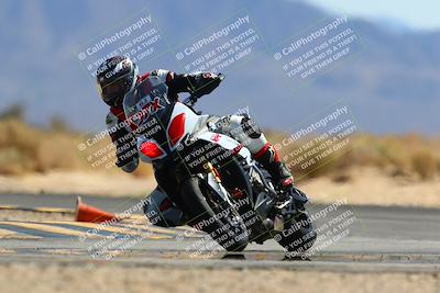 media/Mar-20-2025-Racers Edge (Thu) [[0731d8e3a1]]/2-B Group/Session 3 (Turn 16)/